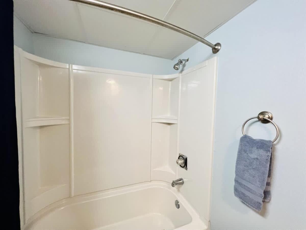 *Oceanfront Sunny Fun*Queen Beds *Great Pools, Hot Tubs+*M44 Myrtle Beach Extérieur photo
